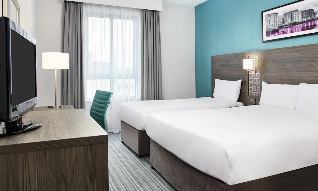 Leonardo Hotel 切尔滕纳姆 外观 照片
