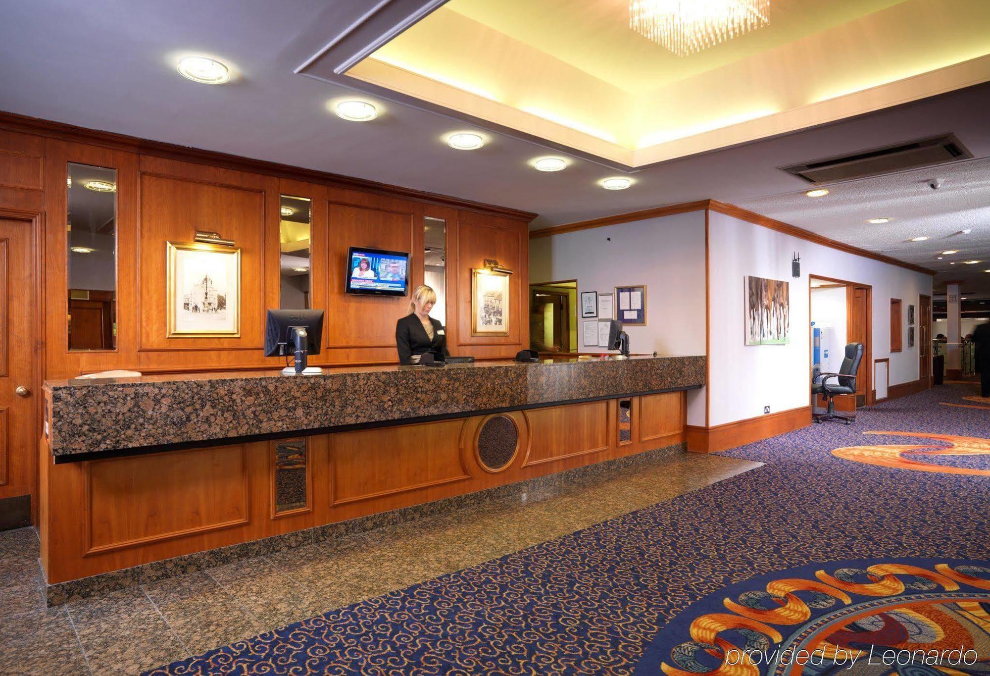 Leonardo Hotel 切尔滕纳姆 内观 照片